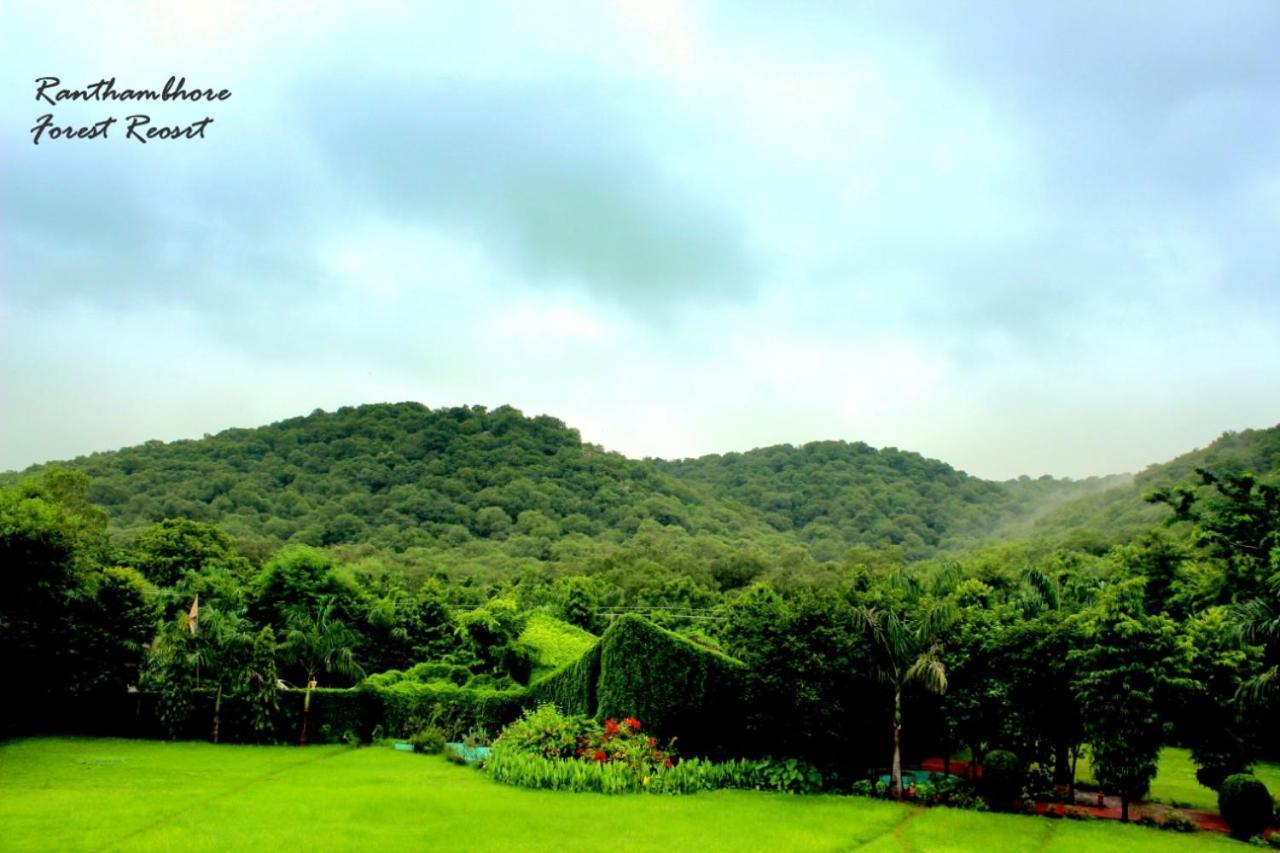 The Fern Ranthambore Forest Resort Rajasthan Sawai Madhopur Buitenkant foto